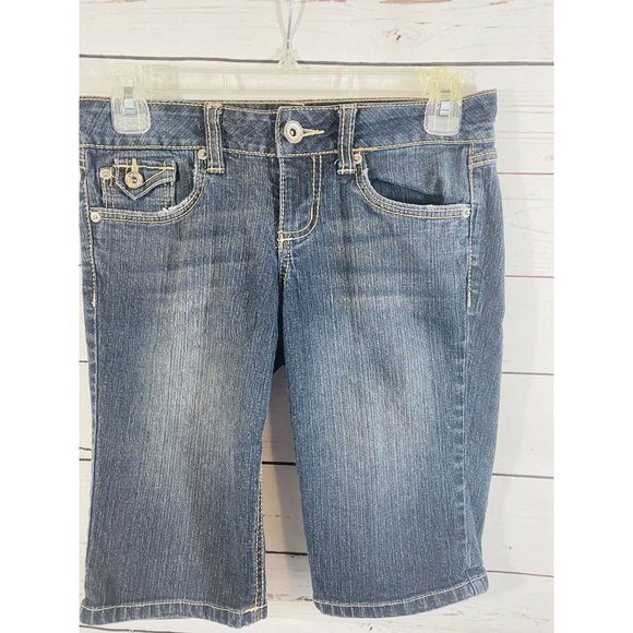 YMI Jean Shorts Womens Size 0 Denim Long Shorts Ladies Dark Wash Low Rise - Picture 4 of 8